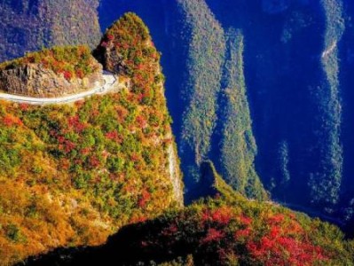 重庆巫溪兰英大峡谷红叶最佳季节