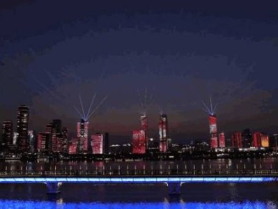 深圳人才公园国庆灯光秀时间到晚上几点