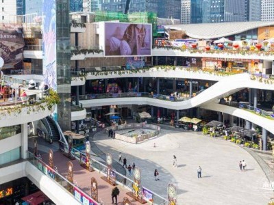 深圳市民中心灯光秀附近有什么商场