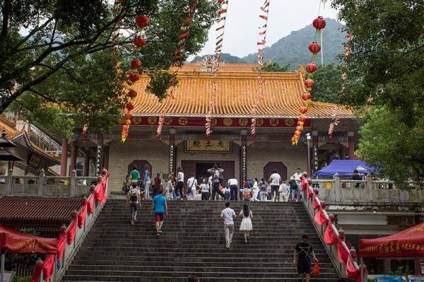 2024深圳弘法寺国庆节开放吗