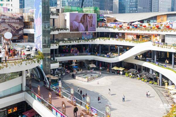 深圳市民中心灯光秀附近有什么商场